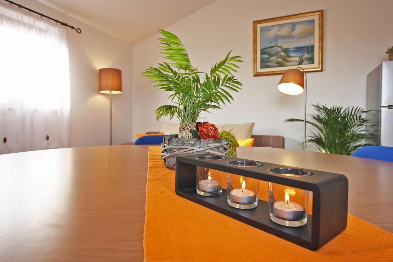 Brijunisol - 3 Apartments Top Position Near The Beautiful Beach Fažana エクステリア 写真
