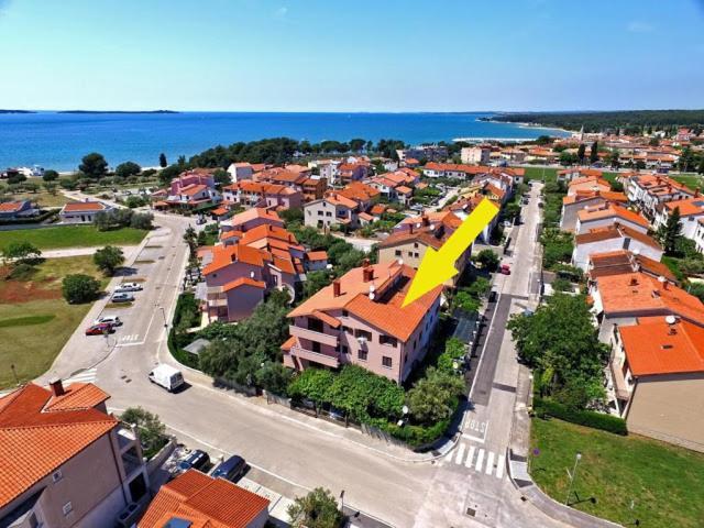 Brijunisol - 3 Apartments Top Position Near The Beautiful Beach Fažana エクステリア 写真